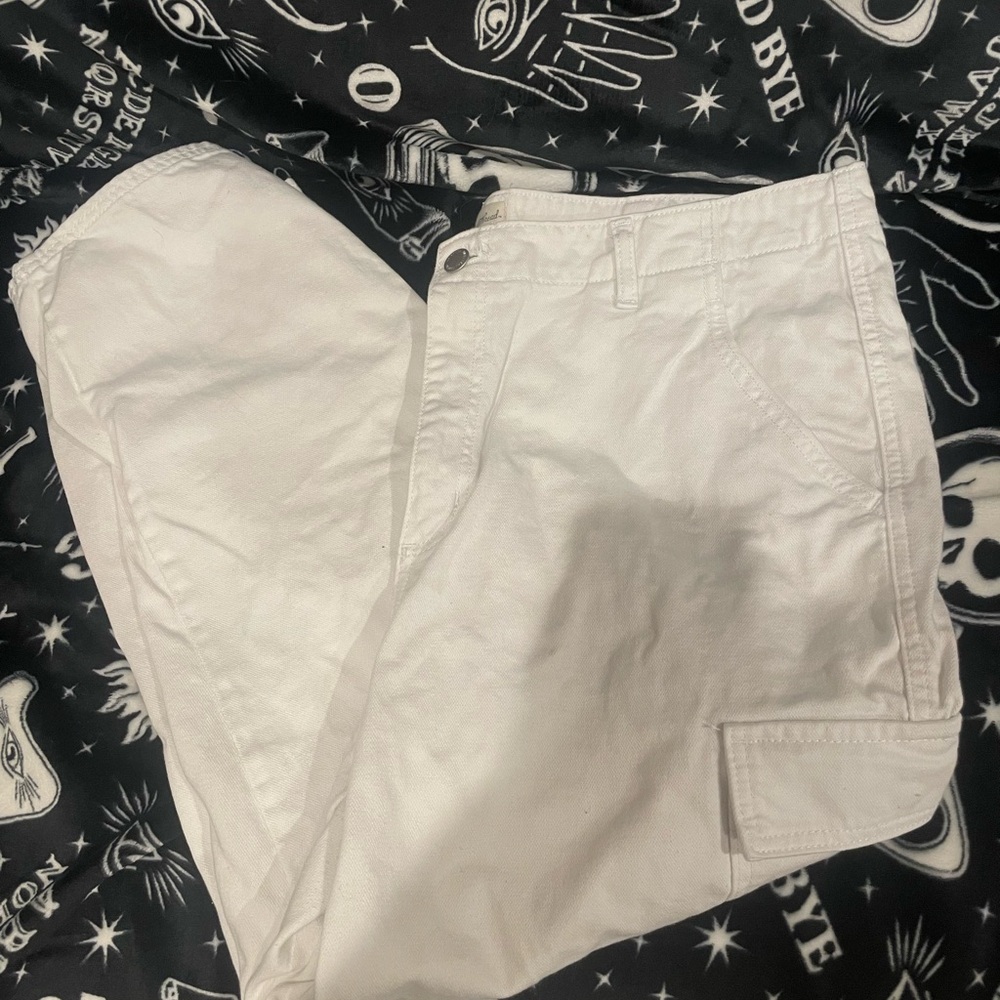 Size 17 Women White cargo pants